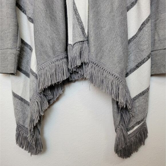ANTHROPOLOGIE Saturday Sunday Elsie Gray Striped Open Fringe Blanket Cardigan - Picture 5 of 12